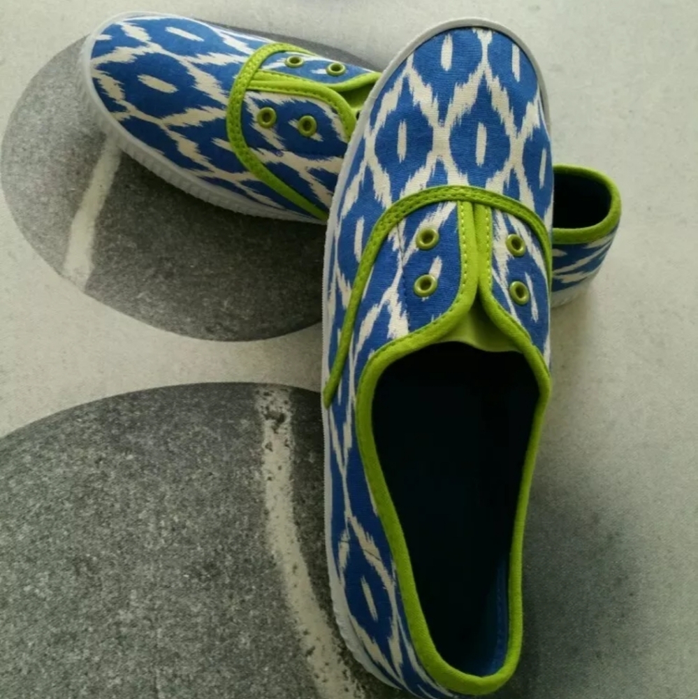 New Curve for Women Sneakers Gumshoes Blue Green - Picture 2 of 5